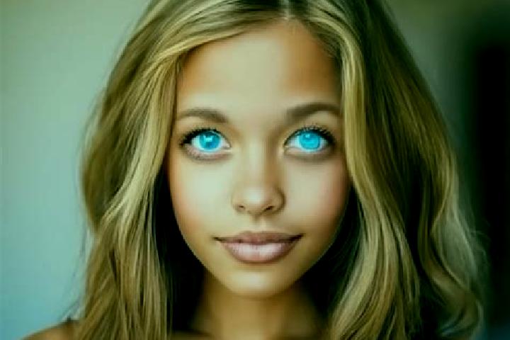 Hazel, 36, a chestnut blue-eyed mixed companion based in Watansoppeng. Offering Tantra, Erotic Massage, Dinner Date. Available for incall and outcall, overni...