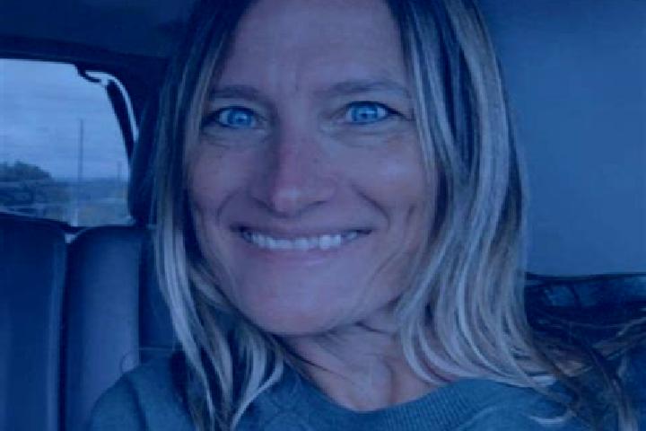 Hazel, 36 — Escort in Moores Hill, United States