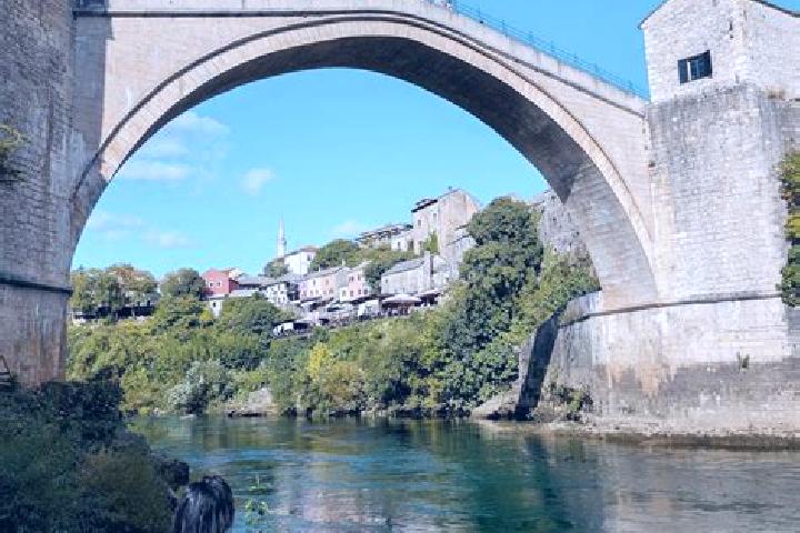 Hazel, 36 — Escort in Pale, Bosnia and Herzegovina