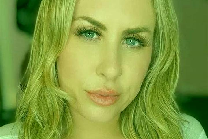 Hazel, 36 — Escort in Worth, United States