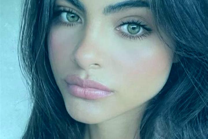 Hazel, 37, a black hazel-eyed middle eastern companion based in Hruzkyi. Offering Girlfriend Experience, Massage, Striptease, A-Level. Available for incall a...