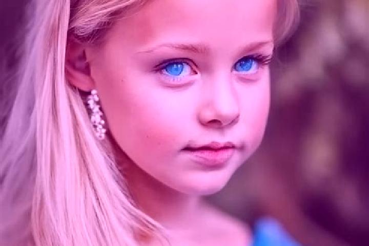 Hazel, 37, a blonde blue-eyed middle eastern companion based in Ysselsteyn. Offering Prostate Massage, BDSM, Couples. Available for incall and outcall, overn...