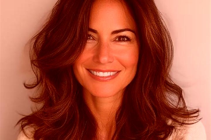 Hazel, 37, a brunette brown-eyed asian companion based in At Tibni. Offering Duos, Massage. Available for incall and outcall, overnight bookings available.