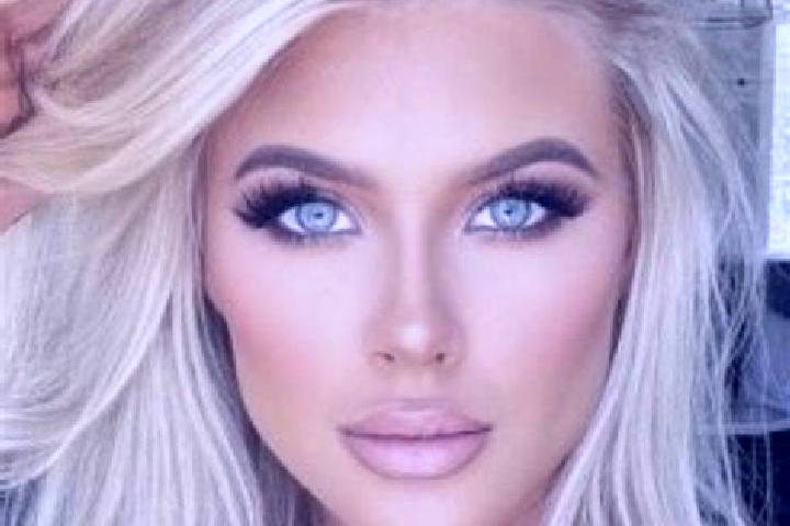 Hazel, 37, a platinum blonde blue-eyed ebony companion based in Apecchio. Offering Tantra, OWO, Duos, Prostate Massage, 69. Available for incall and outcall,...