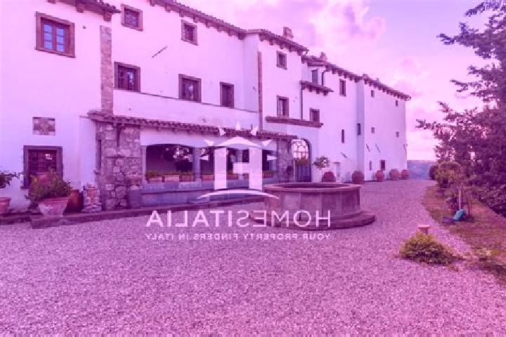 Hazel, 37 — Escort in Agliano, Italy