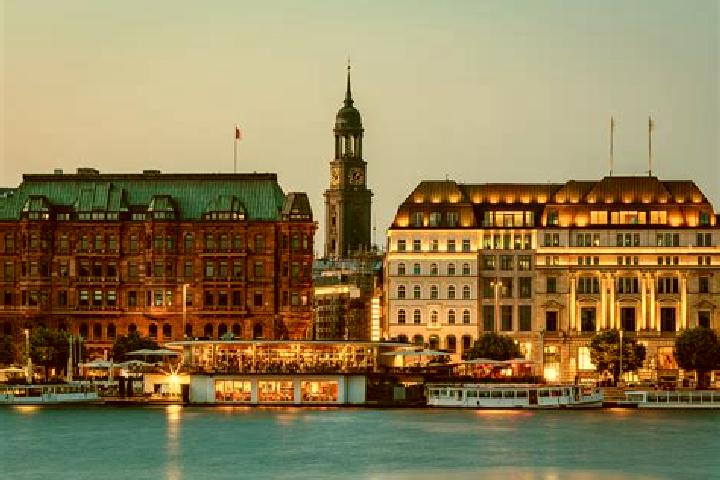 Hazel, 37 — Escort in Fjaerdhundra, Sweden