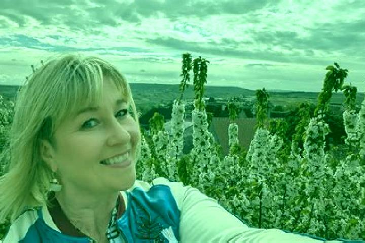Hazel, 37 — Escort in Mareuil, France