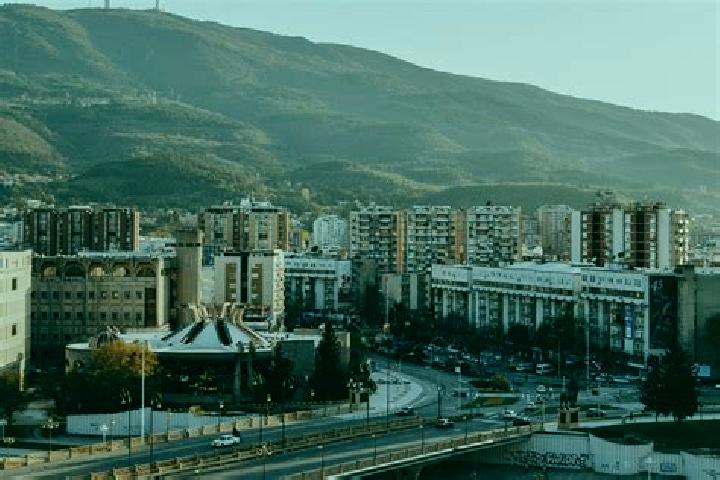 Hazel, 37 — Escort in Miladinovci, North Macedonia
