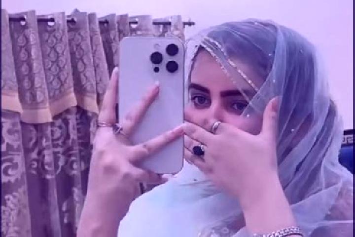 Hazel, 37 — Escort in Saidu Sharif, Pakistan
