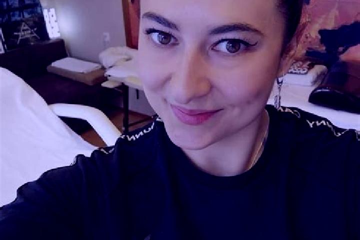 Hazel, 38, a black dark-eyed slavic companion based in Nuenschweiler. Offering GFE, Fetish, 69, Prostate Massage. Available for incall and outcall, day and e...