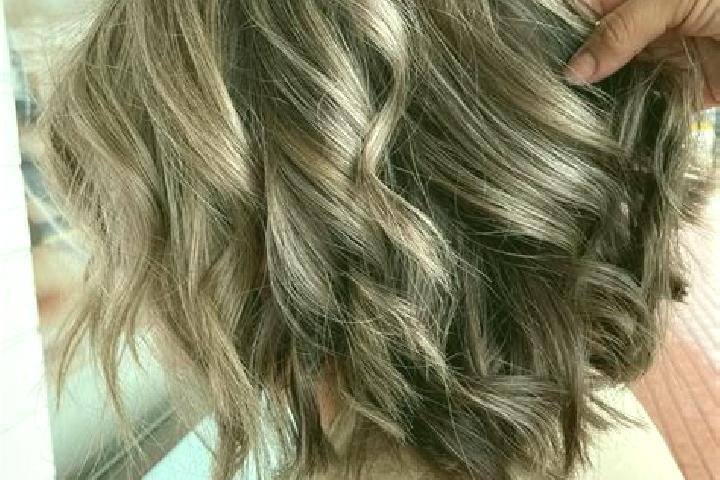 Hazel, 38, a dark blonde grey-eyed caucasian companion based in Bourne. Offering Massage, Couples, Duos. Available for incall and outcall, day and evening da...