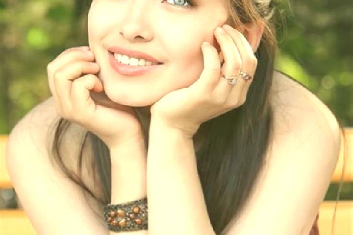 Hazel, 38, a red blue-eyed asian companion based in Nyinmo. Offering Tantra, A-Level, 69, GFE. Available for incall and outcall, day and evening dates.