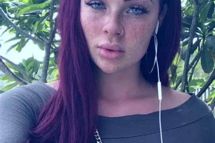 Hazel, 38, a red green-eyed mediterranean companion based in Sankt Leonhard am Hornerwald. Offering OWO, Party Girl, Striptease. Available for incall and out...