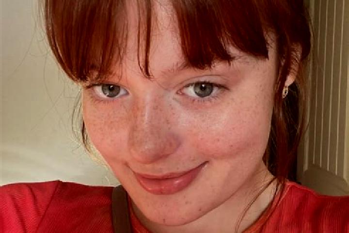 Hazel, 38, a red grey-eyed mixed companion based in Sils. Offering Party Girl, BDSM, Roleplay, Travel Companion. Available for incall and outcall, day and ev...
