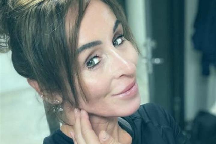 Hazel, 38 — Escort in Alvik, Sweden