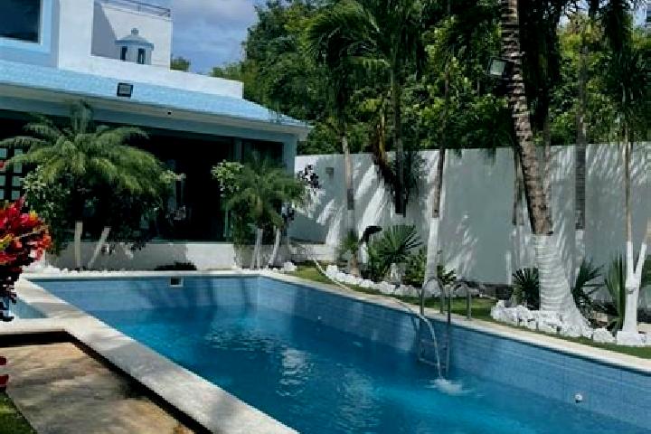 Hazel, 38 — Escort in Los Almendros, Mexico