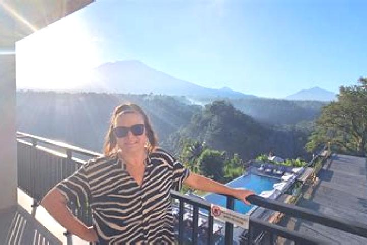 Hazel, 38 — Escort in Menanga, Indonesia