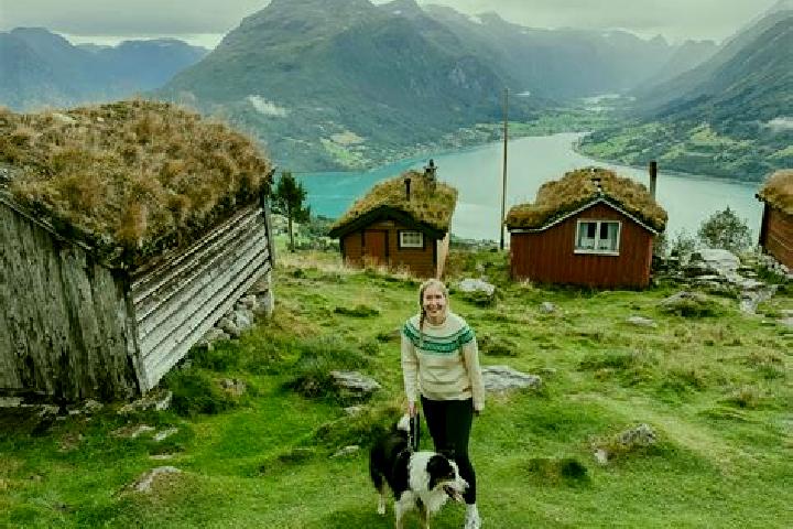 Hazel, 38 — Escort in Nodeland, Norway