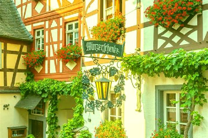 Hazel, 38 — Escort in Ribbesbuttel, Germany