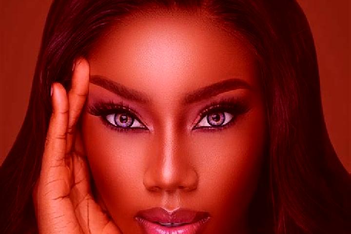 Hazel, 39, a auburn blue-eyed ebony companion based in Turvolandia. Offering Fetish, Domination, Girlfriend Experience, Dinner Date. Available for incall and...