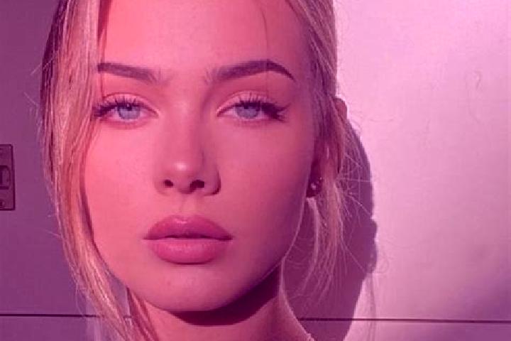 Hazel, 39, a blonde grey-eyed european companion based in Aurora do Para. Offering Duos, Massage, Travel Companion, A-Level, Couples. Available for incall an...
