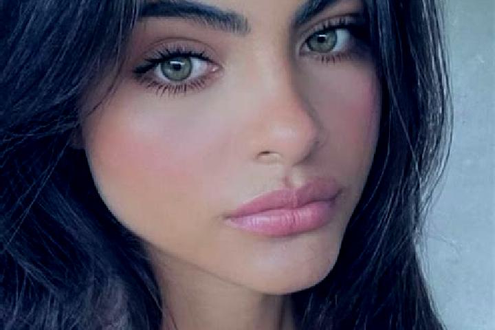 Hazel, 39, a brunette green-eyed caucasian companion based in Grafstal. Offering 69, Erotic Massage, Overnight. Available for incall and outcall, overnight b...