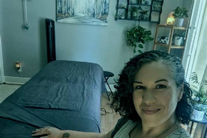 Hazel, 39, a brunette grey-eyed slavic companion based in Mount Ommaney. Offering Massage, Couples, Roleplay, Travel Companion. Available for incall and outc...