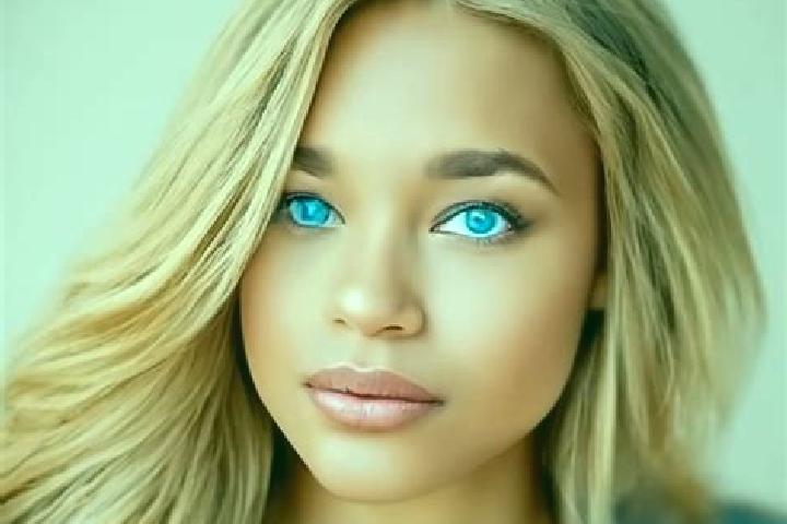 Hazel, 39, a dark blonde blue-eyed latina companion based in Creto. Offering GFE, Overnight, Prostate Massage, OWO. Available for incall and outcall, overnig...
