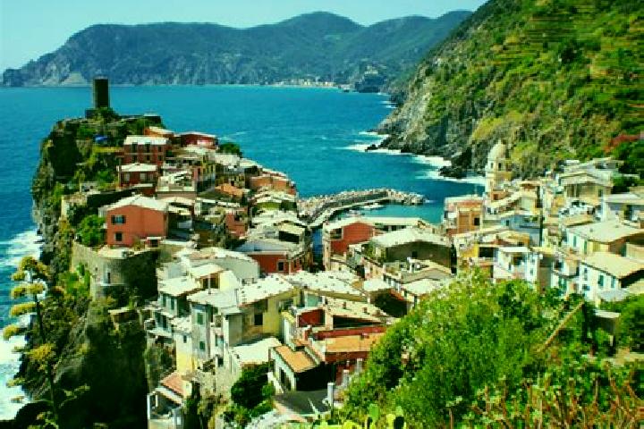 Hazel, 39 — Escort in Corniglio, Italy