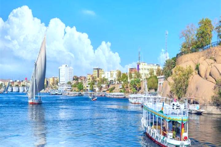 Hazel, 39 — Escort in Mit Salsil, Egypt