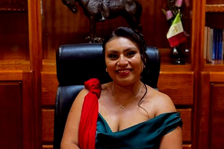 Hazel, 39 — Escort in Tulcingo de Valle, Mexico