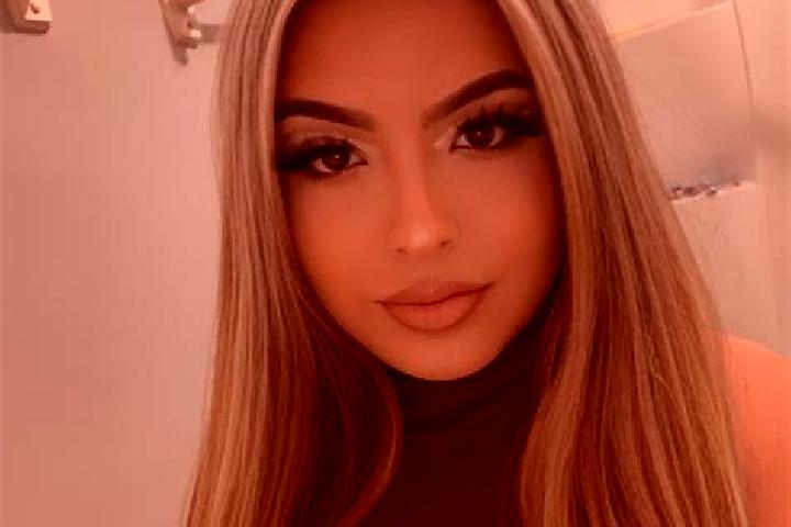 Iris, 20, a blonde brown-eyed latina companion based in Hammam Righa. Offering OWO, Travel Companion, Deep French Kissing, Striptease, Fetish. Available for ...