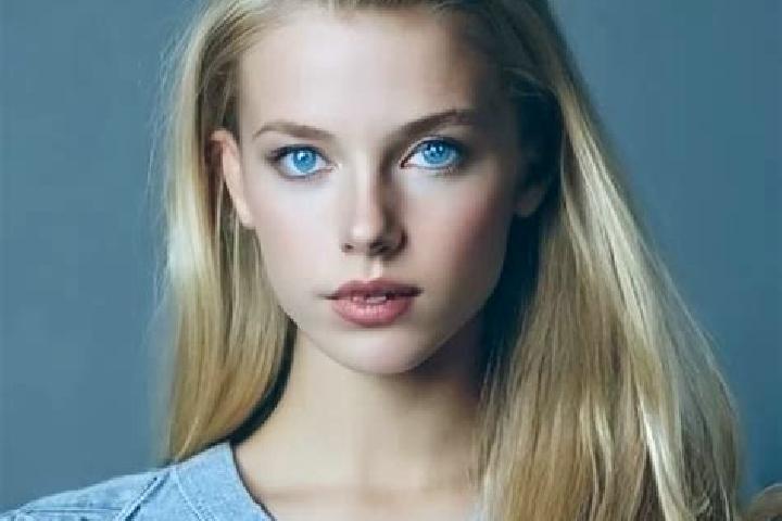 Iris, 20, a blonde grey-eyed mixed companion based in Zmudz. Offering Travel Companion, CIM, Girlfriend Experience. Available for incall and outcall, overnig...