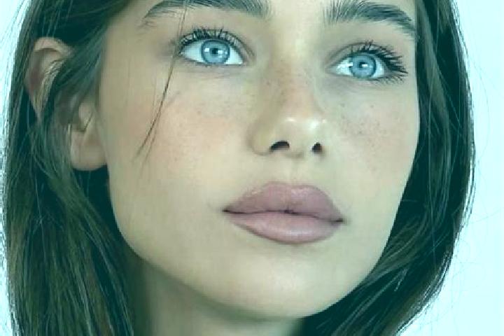 Iris, 20, a brunette dark-eyed asian companion based in Bayad. Offering Duos, Dinner Date, Tantra. Available for incall and outcall, overnight bookings avail...