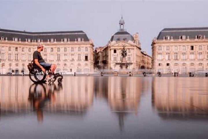 Iris, 20 — Escort in Nomexy, France
