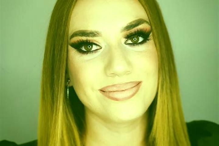 Iris, 20 — Escort in Rasuceni, Romania