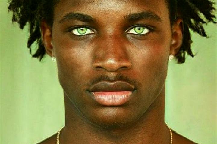 Iris, 21, a black green-eyed mediterranean companion based in Gorskino. Offering CIM, Fetish, 69. Available for incall and outcall, day and evening dates.