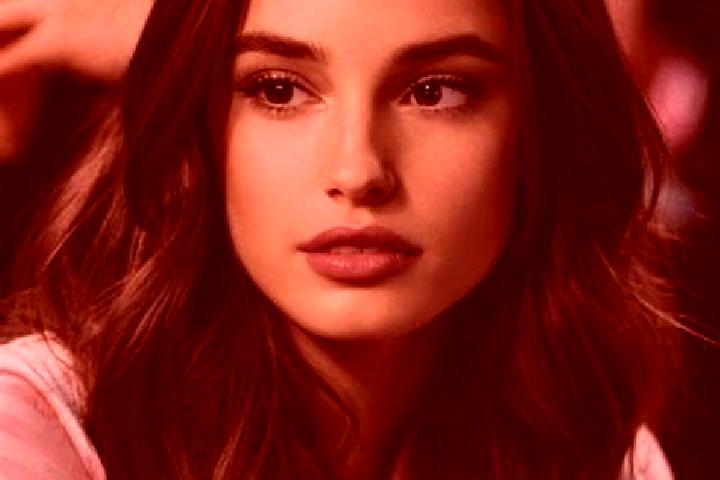 Iris, 21, a brunette brown-eyed slavic companion based in Cenaia. Offering Dinner Date, Erotic Massage, Couples, Girlfriend Experience, Travel Companion. Ava...