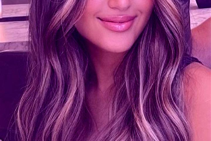 Iris, 21, a dark blonde brown-eyed ebony companion based in Lingdian. Offering Couples, Girlfriend Experience, OWO, Tantra, Massage. Available for incall and...