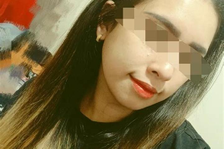 Iris, 21, a red dark-eyed middle eastern companion based in Mahalingpur. Offering Dinner Date, Couples, Overnight. Available for incall and outcall, overnigh...