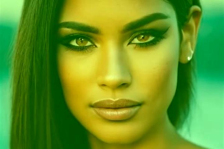 Iris, 21, a red green-eyed latina companion based in Mehlmeisel. Offering GFE, Tantra, BDSM. Available for incall and outcall, overnight bookings available.