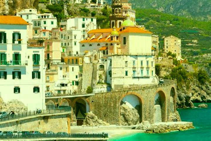 Iris, 21 — Escort in Ello, Italy