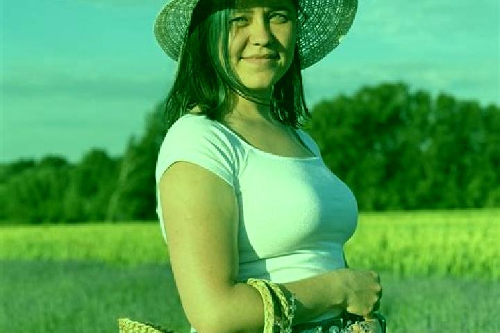 Iris, 21 — Escort in Khmilnyk, Ukraine