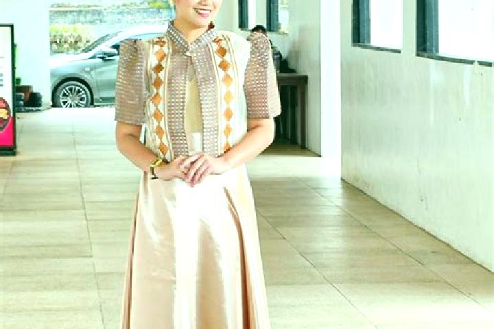 Iris, 21 — Escort in Tinagacan, Philippines