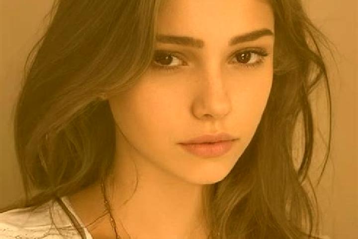 Iris, 22, a brunette amber-eyed slavic companion based in Lalehzar. Offering Massage, Roleplay, Overnight, Travel Companion. Available for incall and outcall...