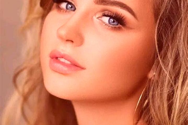 Iris, 22, a dark blonde blue-eyed mediterranean companion based in Putbus. Offering Couples, Girlfriend Experience, BDSM, Duos. Available for incall and outc...