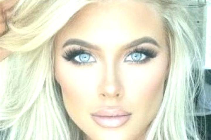 Iris, 22, a platinum blonde brown-eyed latina companion based in Colonia Malibran. Offering Travel Companion, Roleplay, Domination, CIM, Girlfriend Experienc...
