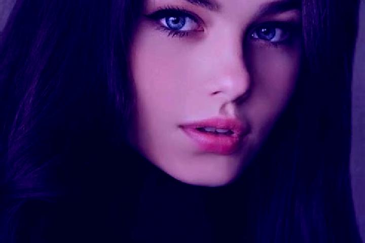 Iris, 22, a red dark-eyed caucasian companion based in Ranon. Offering Girlfriend Experience, Party Girl, Striptease. Available for incall and outcall, day a...
