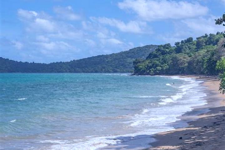 Iris, 22 — Escort in Iloni, Mayotte