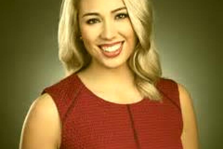Iris, 22 — Escort in Rosemont, United States